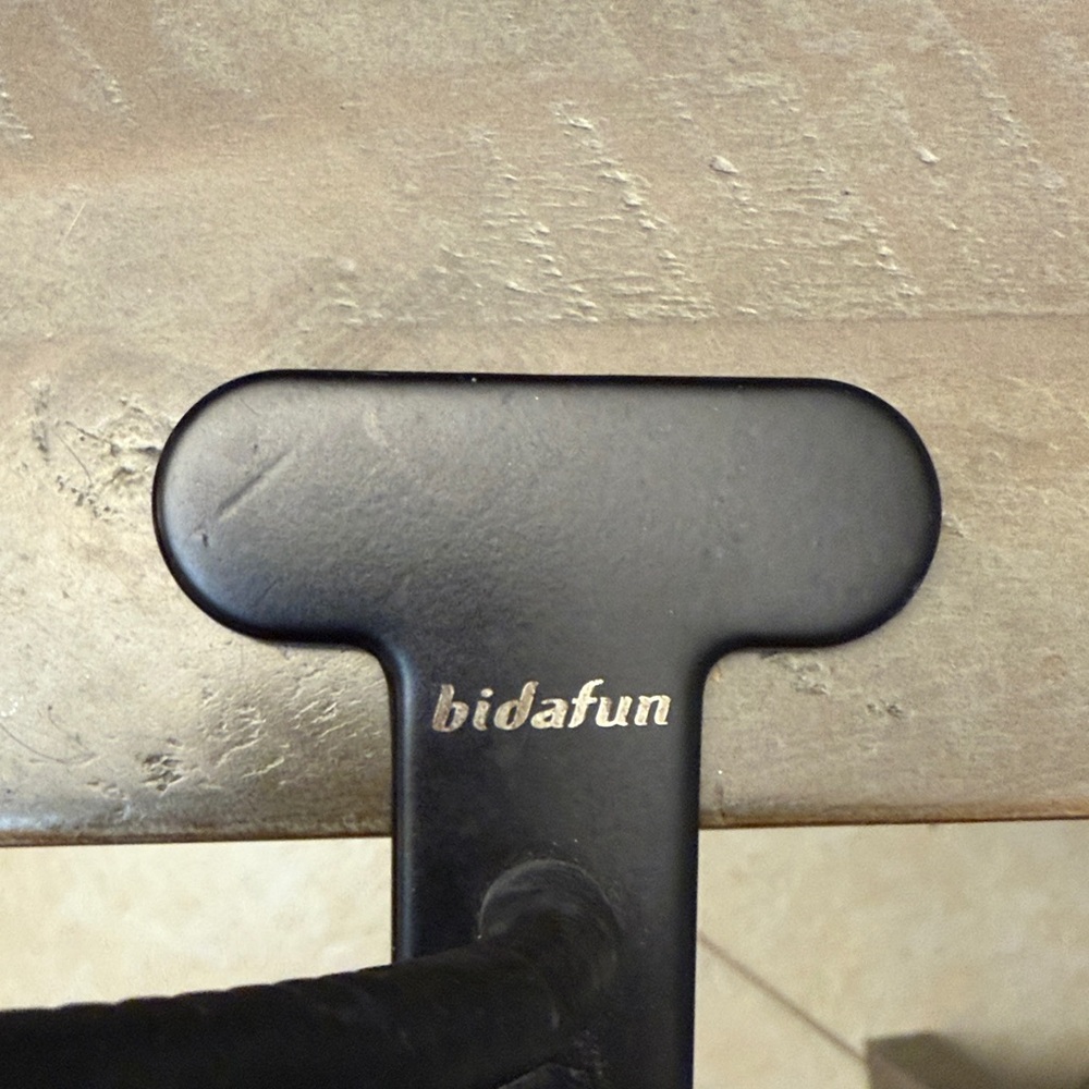 Adjustable LED Ring Light with Phone Clip - Picture 2 of 4
